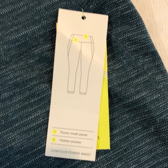 All In Motion High Rise Contour Legging - Picture 4 of 8